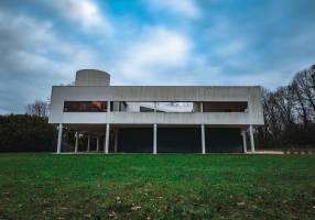 Davy AHOUA - STUDIO VISUALIZER